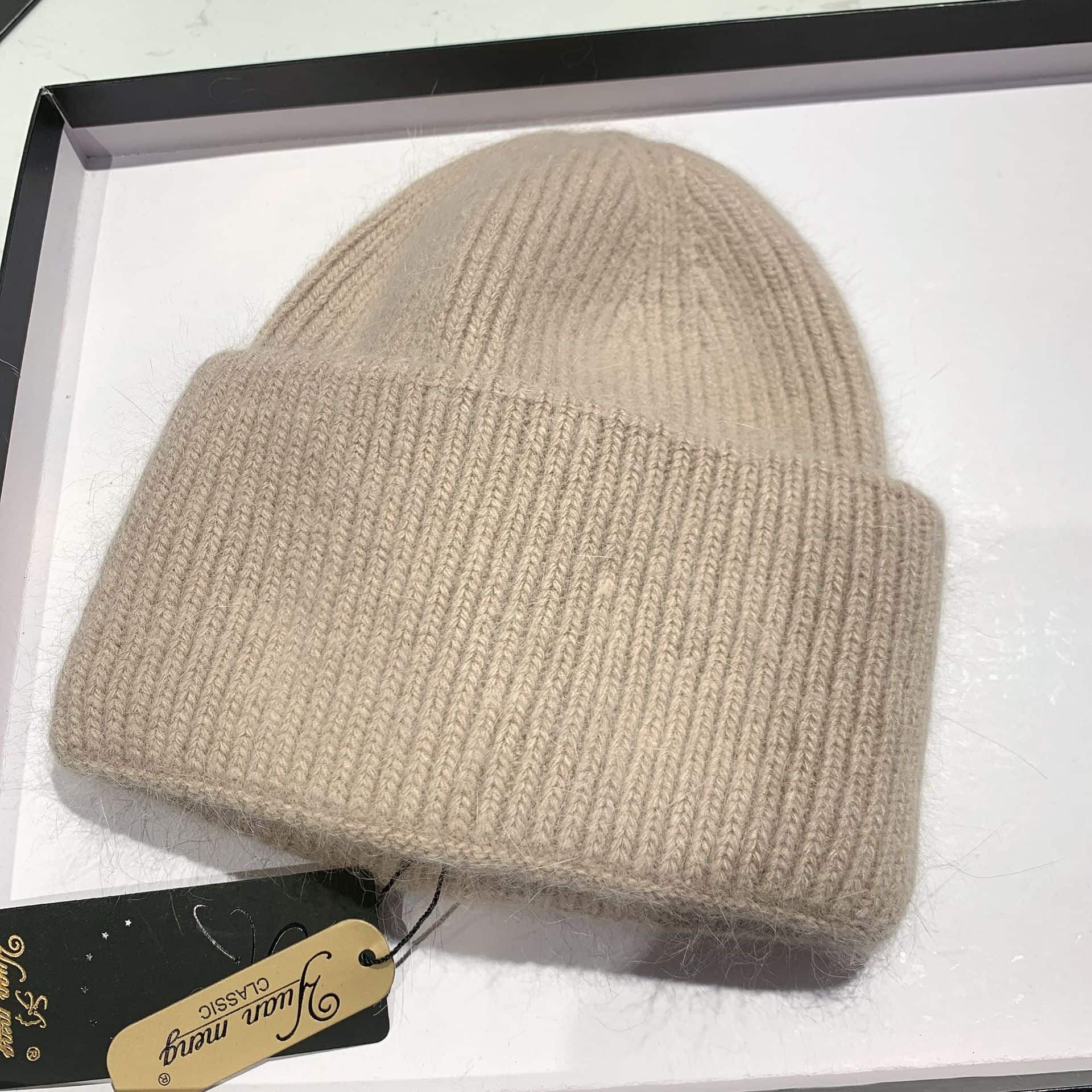 H00006 Chapéu de malha feminino com cabelo de coelho no inverno