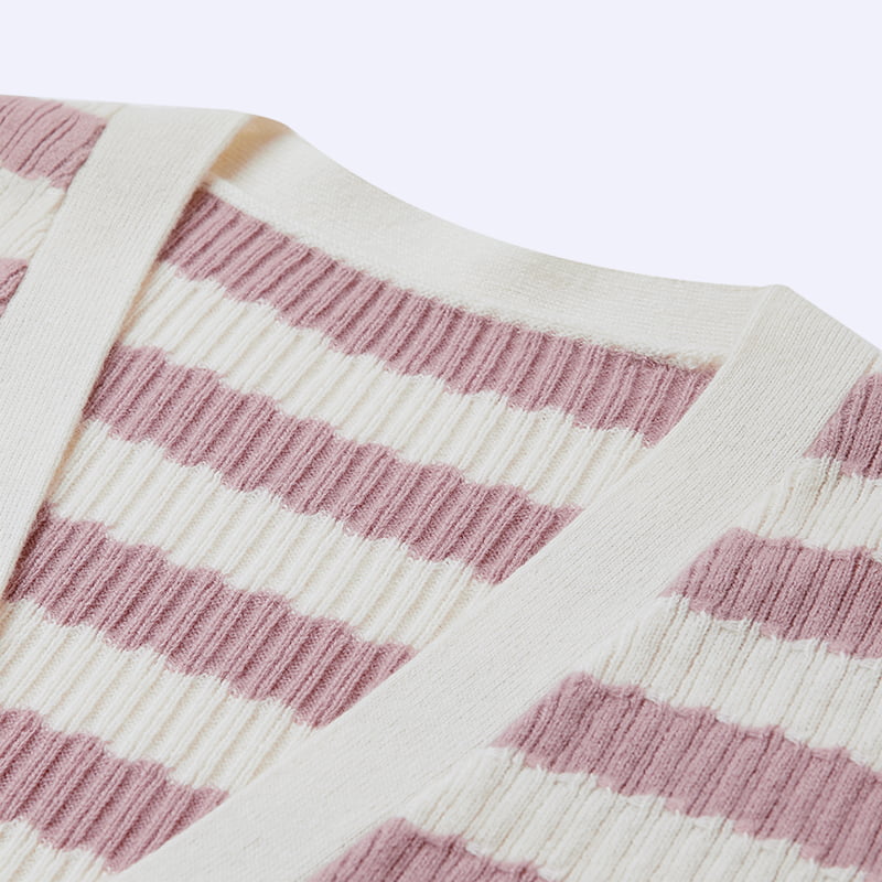 ML2204 Jaqueta suéter listrada rosa e branca com decote em V em malha ML2204 Jaqueta suéter listrada rosa e branca com decote em V em malha