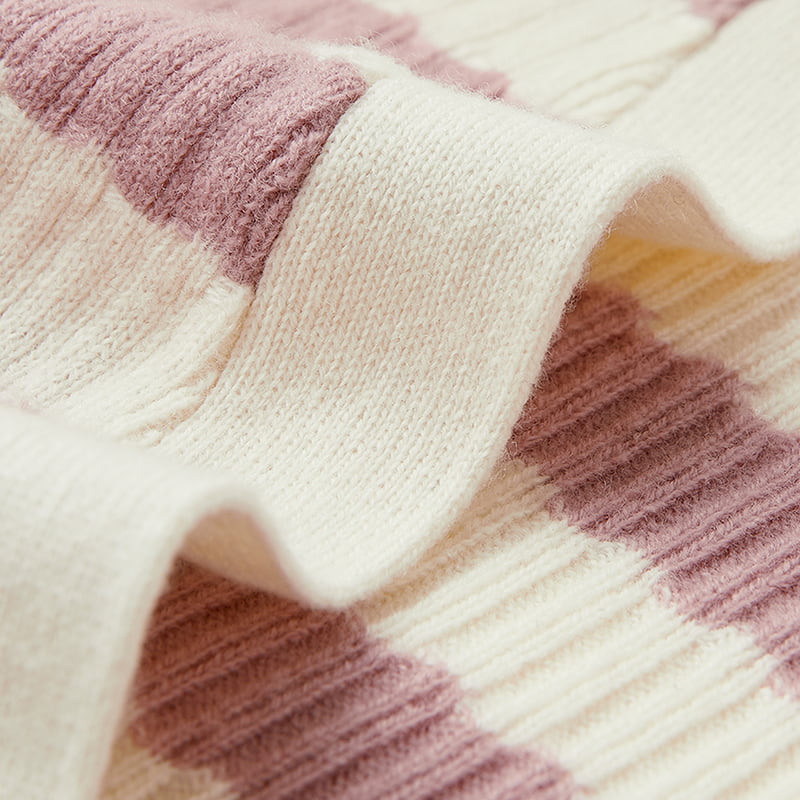 ML2204 Jaqueta suéter listrada rosa e branca com decote em V em malha ML2204 Jaqueta suéter listrada rosa e branca com decote em V em malha