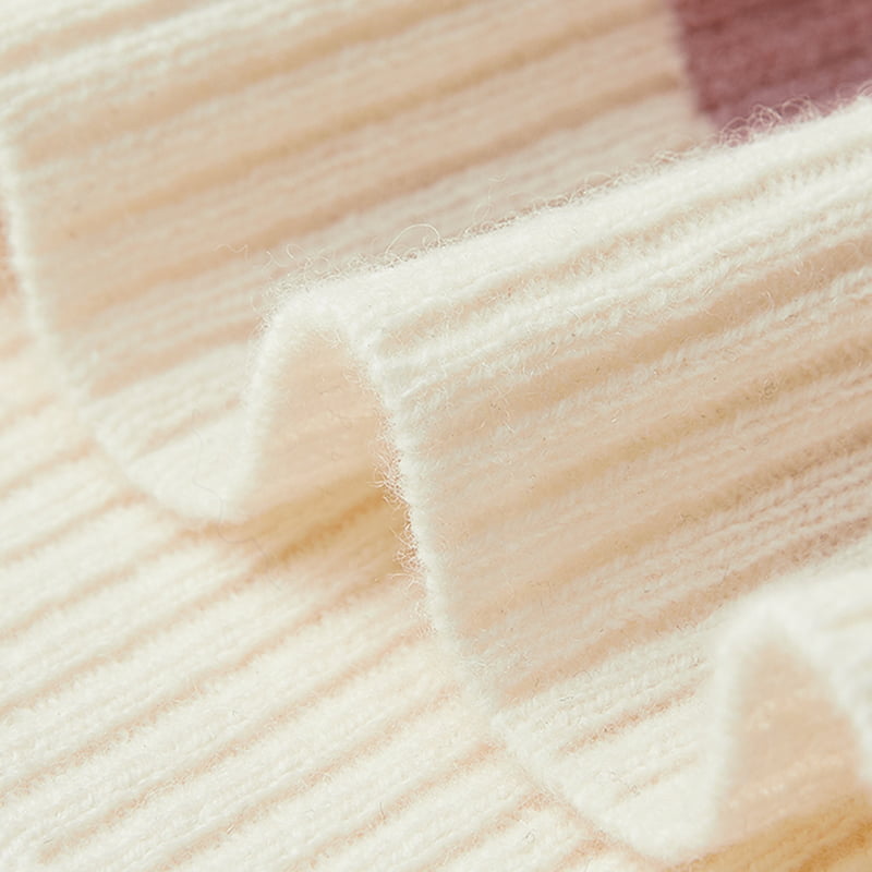 ML2204 Jaqueta suéter listrada rosa e branca com decote em V em malha ML2204 Jaqueta suéter listrada rosa e branca com decote em V em malha